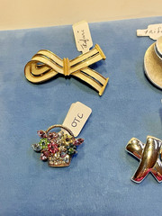 Vtg Lot 8 Pins Brooches Monet,Trifari, Van Dell (Sterling), Lady Remington, OTC