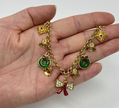 Christmas Holiday Charm Bracelet Vintage Style Enamel Wreath Bow Bell 7 3/4″