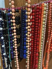 Lot Of 35 Vintage Beaded Necklaces Various Colors, Styles & Lengths