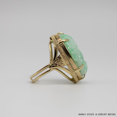Ming’s Hawaii White and Green Jade Carved Gourd 14K Yellow Gold Ring Size 8