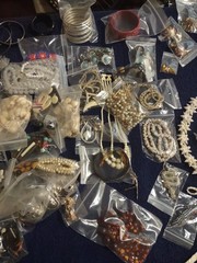 ~ Huge Vintage to Modern Costume Jewelry Lot – 100’s of Pieces! ~
