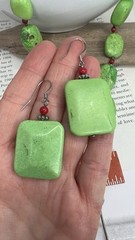 Vintage Green Necklace & Pierced Earrings Set Green Howlite Jewelry 💚