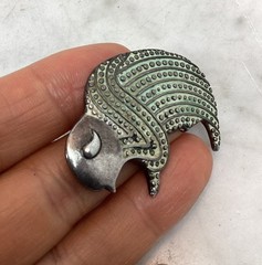Vintage Shube 925 Sterling Silver Textured Buffalo Pin Brooch