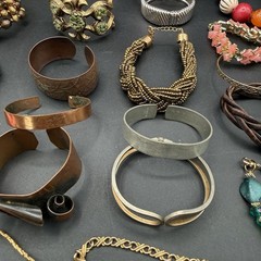 Vintage Bracelet Lot Of 31 Bracelets Costume Jewelry