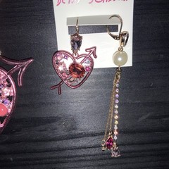 Betsey Johnson Not Your Babe Earrings – Rare – G2