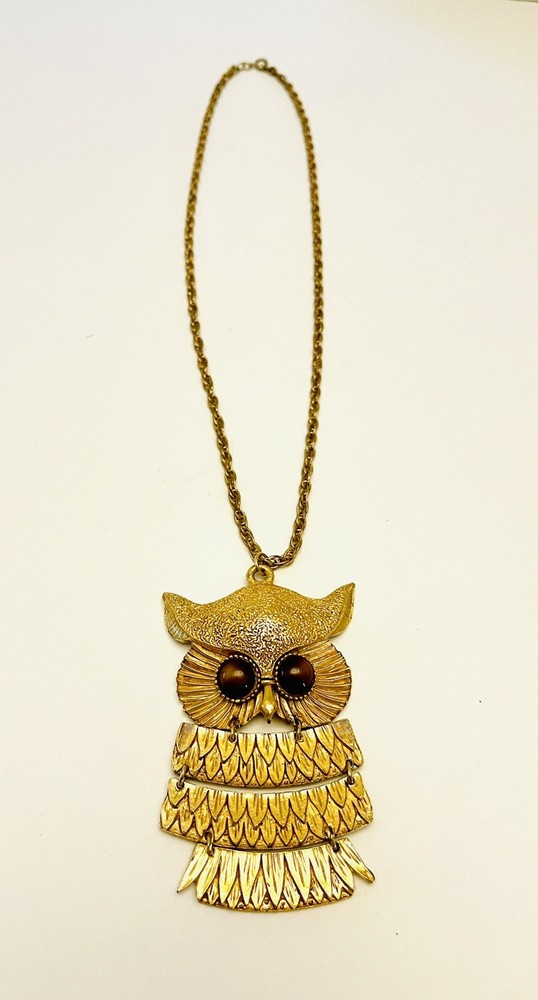 Vintage Boho Chic Articulated Large Gold Tone Owl Cat’s Eye Pendant Necklace