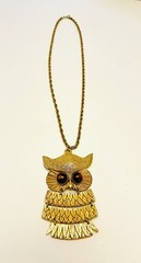Vintage Boho Chic Articulated Large Gold Tone Owl Cat’s Eye Pendant Necklace