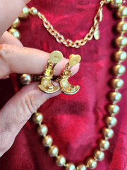 Erwin EP Pearl Goldtone Necklace & Clip Earrings Set Vintage 19″