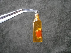 Johnnie Walker Red Label Whisky Whiskey Vtg Acrylic Bracelet Charm Pendant 2.0g