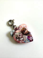 Disney Charm It Pink Frozen Anna Elsa Locket Heart Shaped Necklace Bracelet