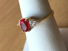 VINTAGE SOLID 10K GOLD RUBY RED WHITE CZ CUBIC ZIRCONIA RING ENGAGEMENT WEDDING