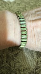 Vintage Pale Green Crystal Bracelet. Delicate Design For Small Wrists 6.75 Inch