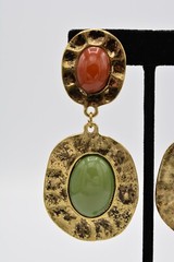 Vintage Cabochon Clip Earrings Antiqued Gold Burnt Rust Green Chunky 80s BinA13