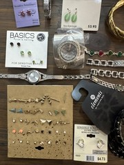 Lot 1 Vintage And New Jewelry 32