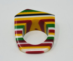 Vintage 70s Lucite Acrylic Striped Layer Ring Colorful Asymmetrical Retro Sz 5.5