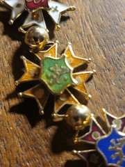 Vintage unbranded gold-tone enamel Maltese cross heraldic bracelet.
