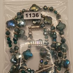 Vintage Style Teal Peacock Iridescent Faceted Crystal Clover Jewelry Set
