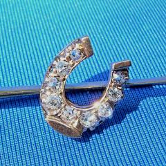 Original EARTH MINED DIAMOND Deco Horseshoe Brooch Equestrian PIN SOLID 14K GOLD