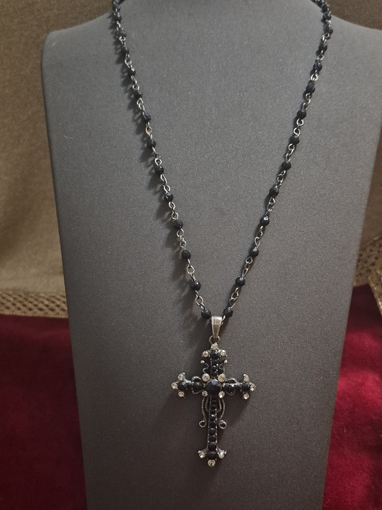 VTG VCLM Nordstrom Victorian Style Cross Necklace Rhinestone Crystal Goth Boho
