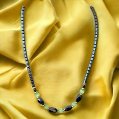 Vintage Green Phrenite Hematite Gemstone Bead Necklace 18″ Healing Property