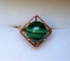 Vintage Designer Solid 14K Yellow Gold Malachite Cabochon Solitaire Ring 14kt