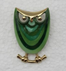 1970s EISENBERG Shades of Green Enamel Artist Series Owl Brooch & Earrings