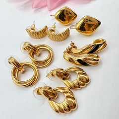 Vintage Monet Earring Lot Bundle 5 Pair Gold Tone All Are Signed 80s 90s Chic