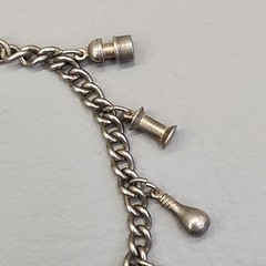 Vintage Enco Charm Bracelet 9 Dangles Buffalo Ranch Shield Silver Tone 7″