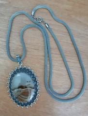 Vintage Picture Jasper Oval Silvertone Pendant W 28″ Silvertone Chain Necklace