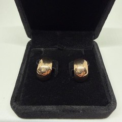 Vintage 18K Yellow Gold Wide Huggie Hoop Screw Back Earrings 3.22g 18MM x 10MM