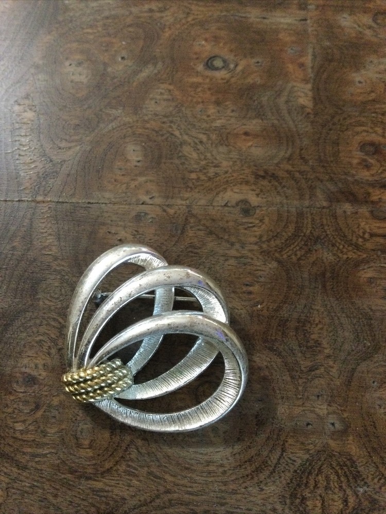 Two Tone Silver & Gold Color Vintage Napier Loop Brooch Pin Fashion Jewelry