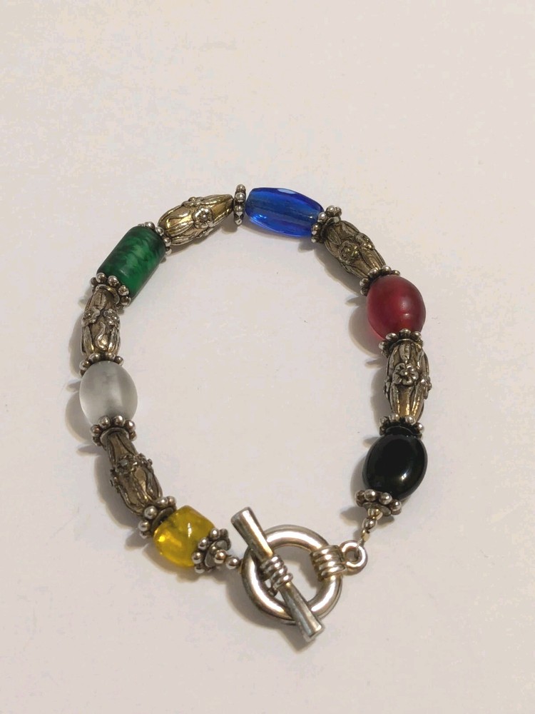 Vintage Multi Tone Bracelet With Multicolor Glass Beads. Toggle Closure 6 3/4″