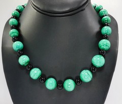 Vintage Malachite & Black Onyx Bead Necklace ~ 20″ ~ Chain Strung – Barrel Clasp