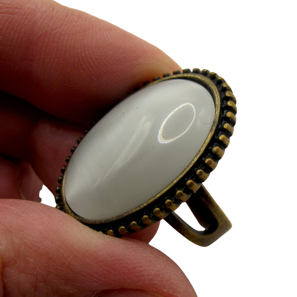 1970s Cat Eye Glass Statement Ring Large Oval Cabochon Brass Tone Size 8.5