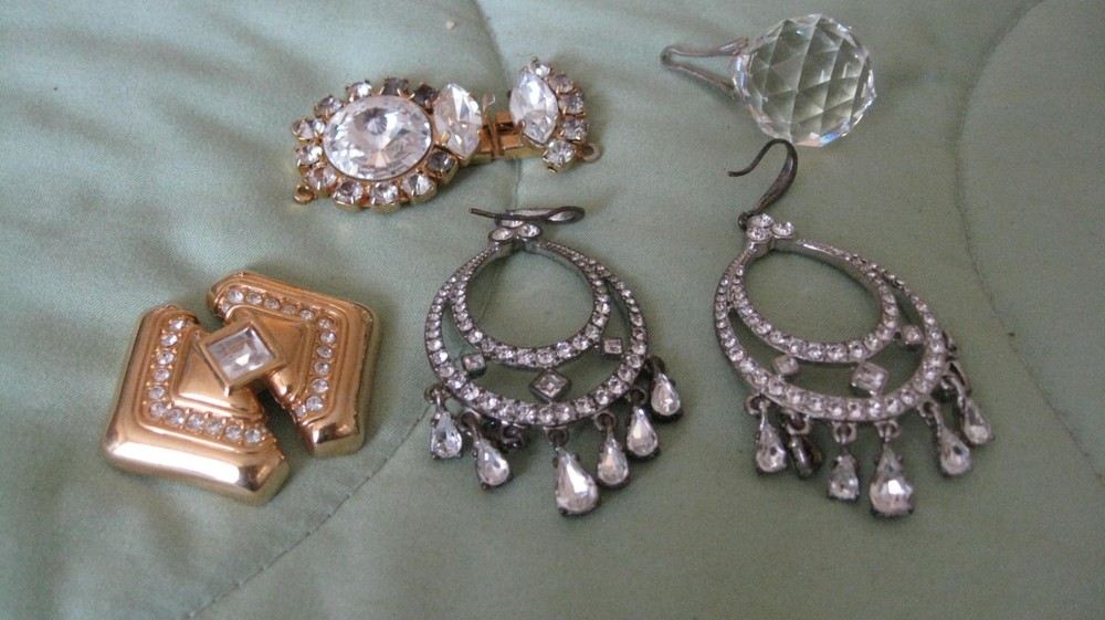 Vintage Lot Stamped Jewelry Carolee, Italy Nice Clasp,Swarovski NICE LOT
