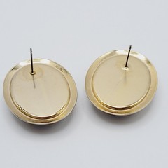 Modernist Navy Blue Slight Dome Lucite Oval Polished Gold Tone Pierced Earrings