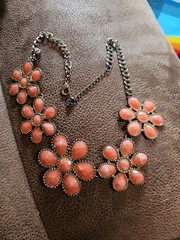 Vtg Orange Daisy Flower Statement Necklace Floral Acrylic Cabochon Collector