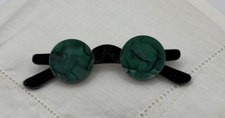 Acrylic Round Green Eye Glasses Brooch Pin