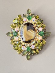 Vintage Verified JULIANA Green Art Glass Bracelet Brooch/Pendant Earring Set