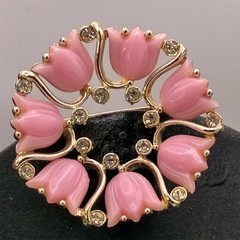 VTG Kramer Signed Brooch Pink Thermoset Tulip Wreath Clear Rhinestones 2.25in