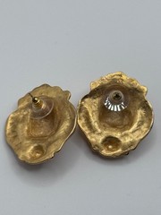 Vintage Anne Klein Unsigned Lion Matte Gold Tone Pierced Earrings
