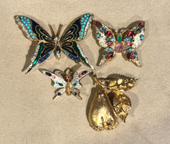 Vintage Lot of 4 Jomaz Joseph Mazer Brooches 3 Butterflies & 1 Pear