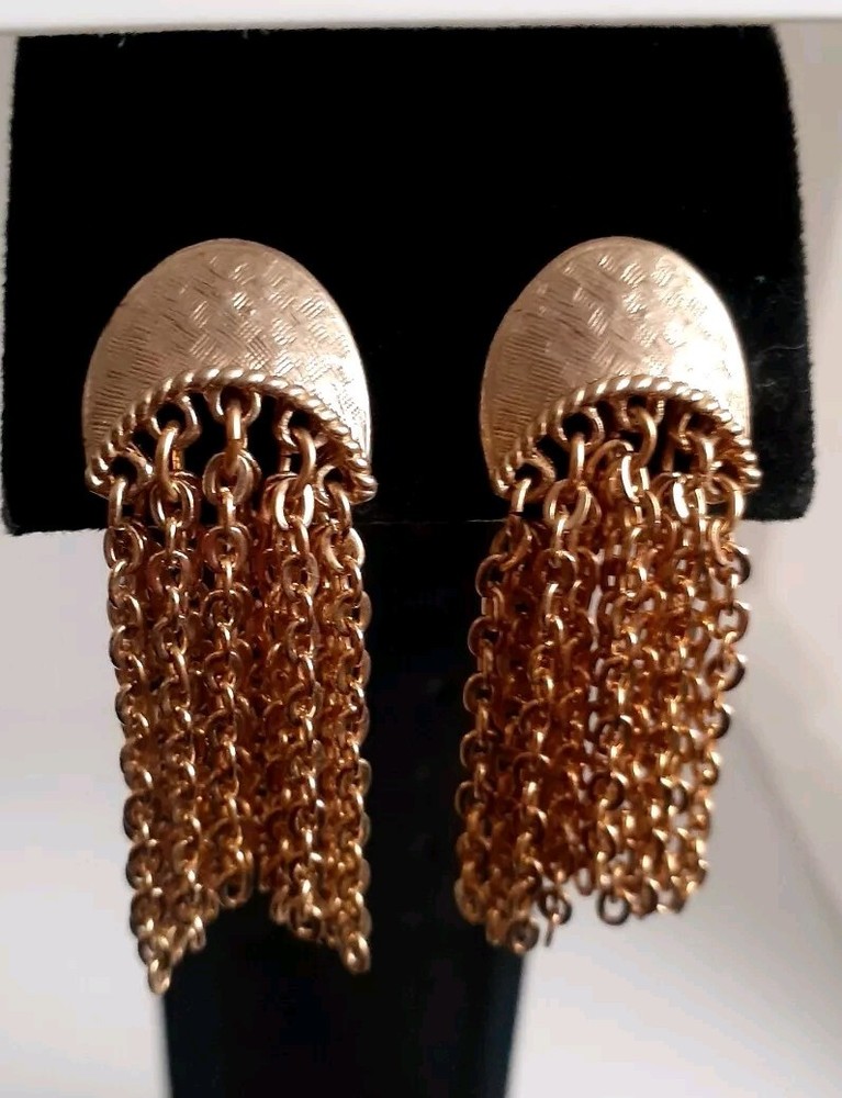 Vintage Tassel Gold tone Chain Dangle/drop Clip on Earrings