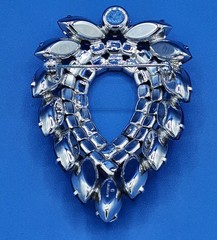 Beautiful “Blue Lagoon” Sarah Coventry Brooch by Juliana Delizza Elster (D&E)