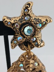 EXTRAORDINARY JACKY DE G Gold Tone AB Stones Starfish dangle clip-on earrings
