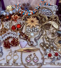 Vintage Estate Costume Jewelry Lot! SARAH COV, AVON and more!
