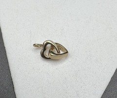 Gold Filled PPC Marked Double Open Hearts Inner Locking 12.25mm Pendant 0.6g