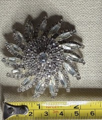 Vintage 1950s Starburst Clear Rhinestone Brooch Pin Silver Tone