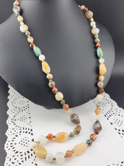 Vintage Southwest Tumbled Agate Jade Quartz Stone Brass Bead 20″ Necklace