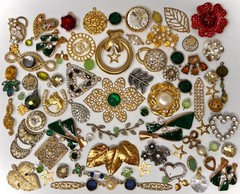 Lot Vintage & Modern Jewelry Parts Broken Repurpose Craft Rhinestones Harvest M